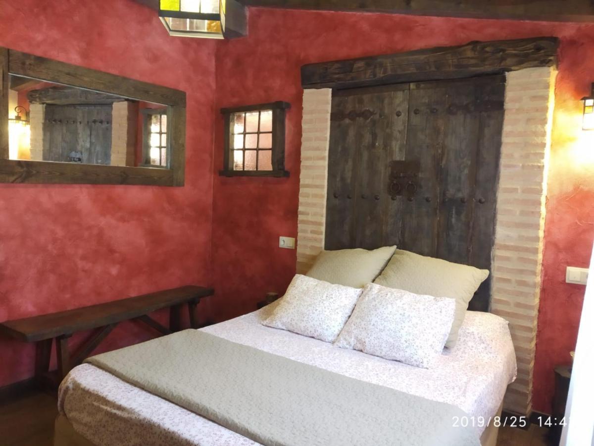 Casa Rural La Charolesa Aguilera Bagian luar foto